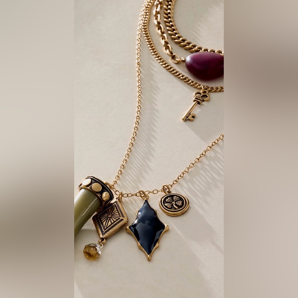 Free People Zella Layer Necklace Gold and Black Pendant - Picture 3 of 6